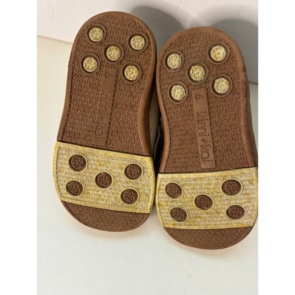 Kimi + Kai Toddler Boys Shoes Size 6 Puppy Dogs Dog Brown - Picture 4 of 5